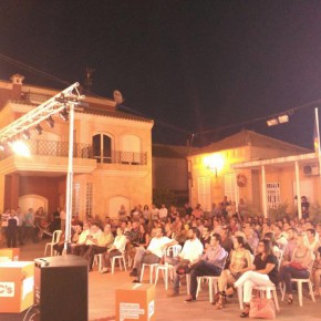 200 vecinos de Desamparados arropan a Ciudadanos 200 vecinos de Desamparados arropan a Ciudadanos